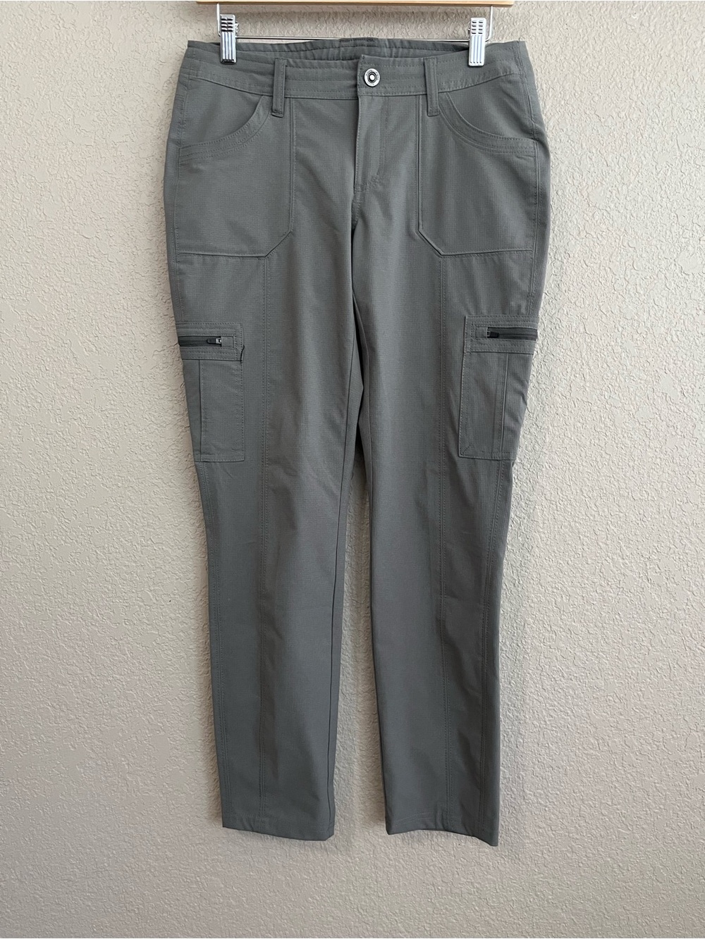 KÜHL Horizn Skinny Cargo Hiking Pants Gray Size 6 Short - Picture 3 of 15